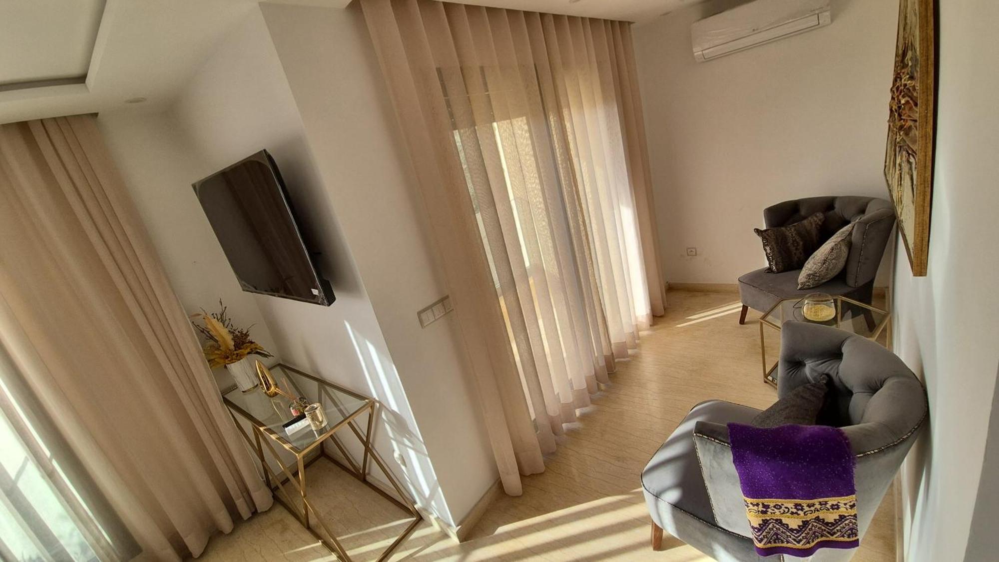 De Luxe L'atlas Zen Centre